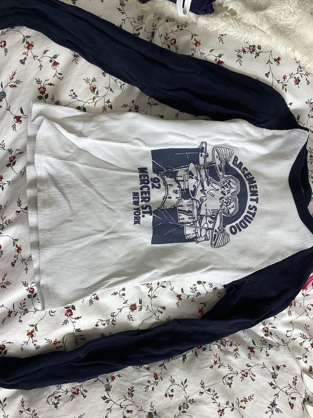 Brandy Melville White and Navy Long Sleeve Graphic Tee